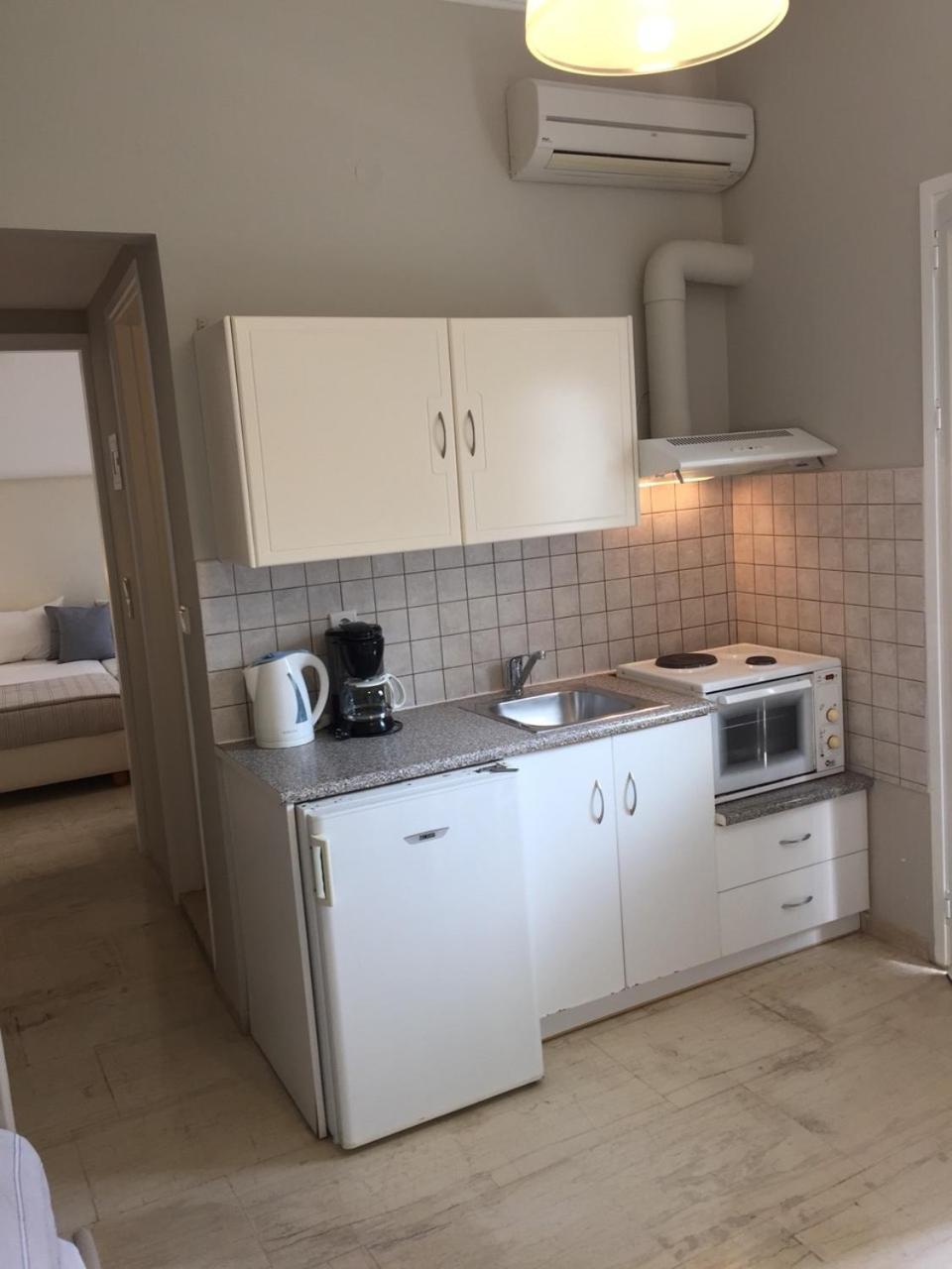 Skalidis Apartments Tolo Bilik gambar